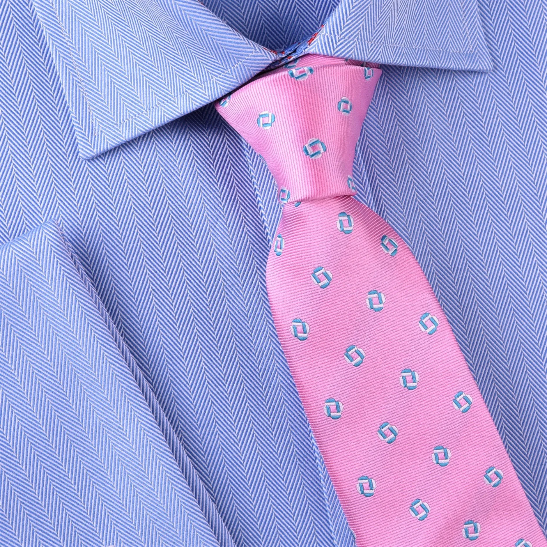 Blue & Pink Geometric Linked Squares Neat Pattern Modern Tie 3"