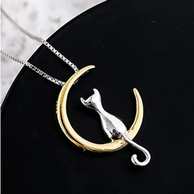 Fashion Jewelry Moon Cat Necklace for Women in 925 Sterling Silver