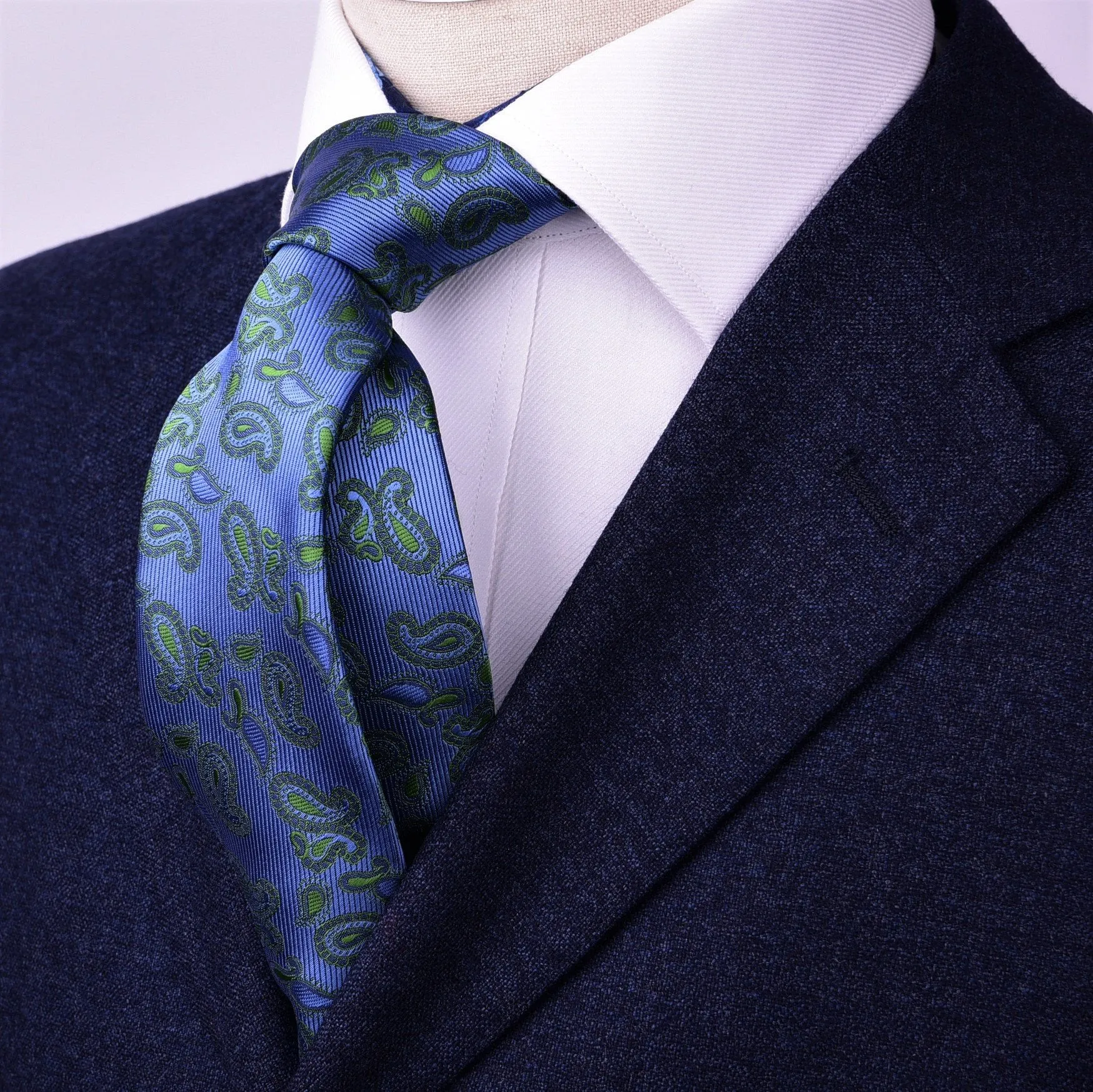 Green Lavish Floral Paisley Blue Luxury Fashion Modern Tie 3"