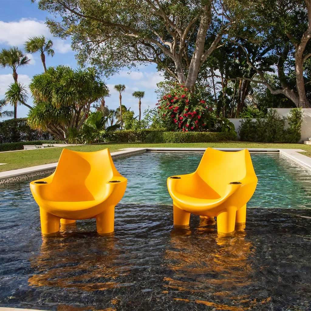 Mibster Chair with Black Cupholders (Set of Two) - Luxury Pool Chair