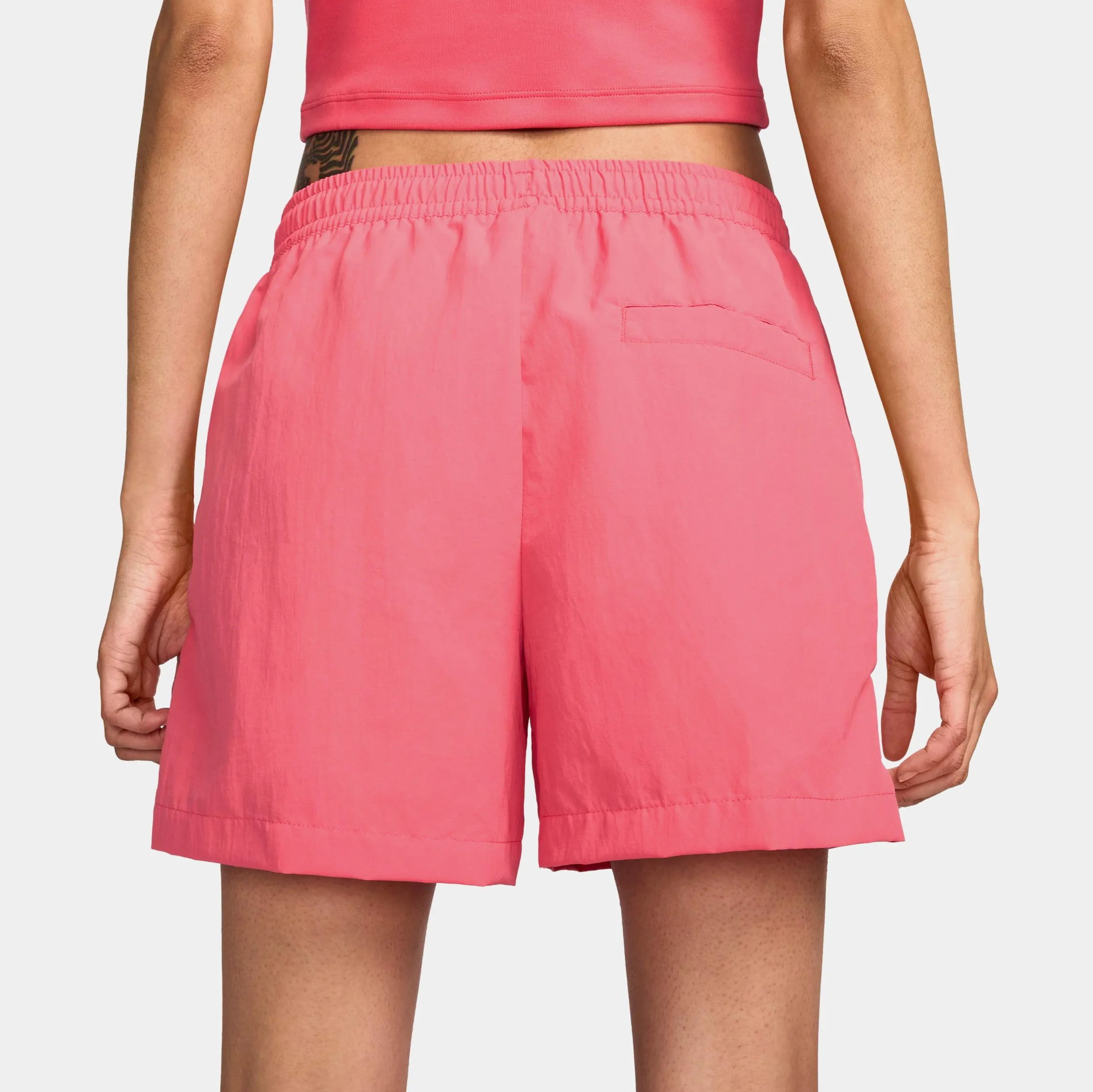 NSW Mid Rise Woven Womens Shorts (Pink)